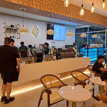 Haraz Coffee House - Coffee & Tea Near Me - Skokie, Illinois