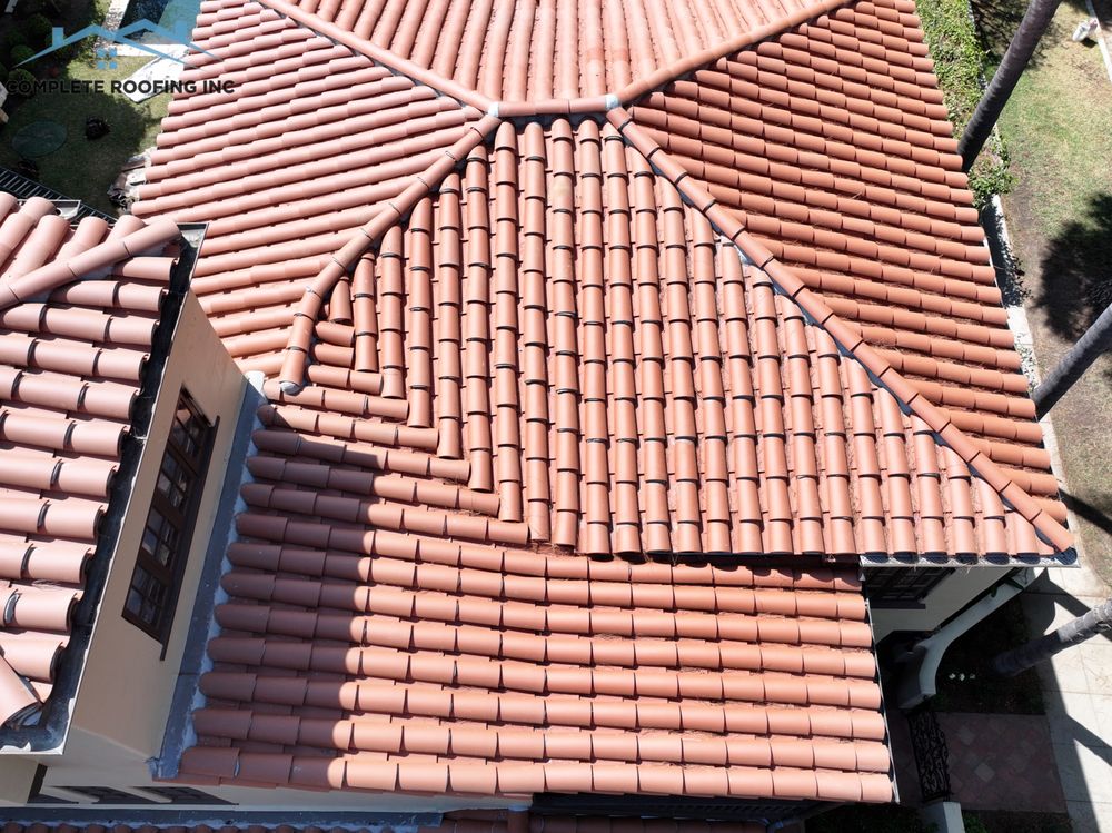 Slide of Complete Roofing