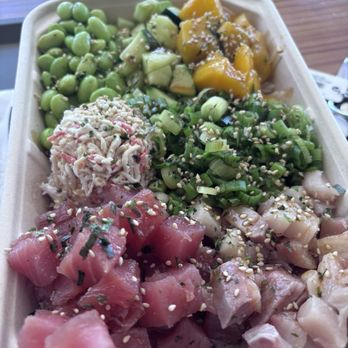 Omee J 2 - Tuna & Yellow Tail with crab meat, mangoes, cucumbers, edamame, scallions 4.898999 stars - Korean Near Me - San Jose, California Omee J 2 - Tuna & Yellow Tail with crab meat, mangoes, cucumbers, edamame, scallions 4.898999 stars - Korean Near Me - San Jose, California