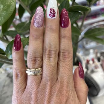 Star Nails Spa - New nails - Nail Salons Near Me - Dubois, Pennsylvania