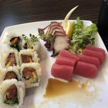Oishii Express - Maguro roll, tako and maguro sashimi - Japanese Near Me - Madera, California