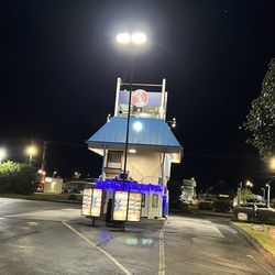 Bonner Burger - Two drive thru windows! No dine in option.