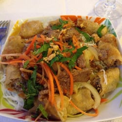 Cité du Mandarin - Salade bœuf Nem... Yum !