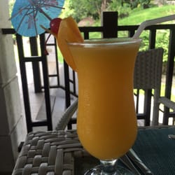 Aiyanar Beach and Dive Resort - Cool and refreshing mango shake.