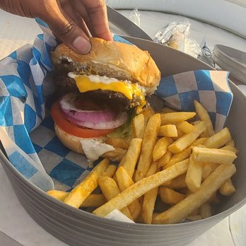 Epperson Lagoon - Lagoon Burger with Fries - Water Parks Near Me - Wesley Chapel, Florida Epperson Lagoon - Lagoon Burger with Fries - Water Parks Near Me - Wesley Chapel, Florida