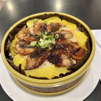 Imperial Soup 皇帝湯 - Steamed rice in lotus leaf with eel - Chinese Near Me - Oakland, California Imperial Soup 皇帝湯 - Steamed rice in lotus leaf with eel - Chinese Near Me - Oakland, California