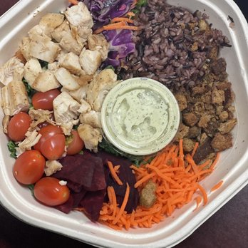 sweetgreen - Healthy Salads, Wraps, and Bowls - Salad Near Me - Tampa, Florida sweetgreen - Healthy Salads, Wraps, and Bowls - Salad Near Me - Tampa, Florida