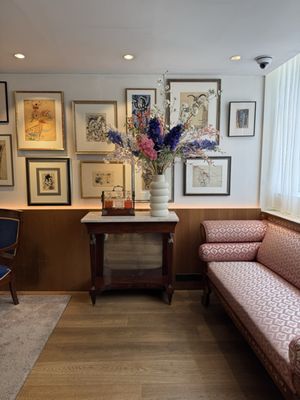 Ambassade Hotel by null