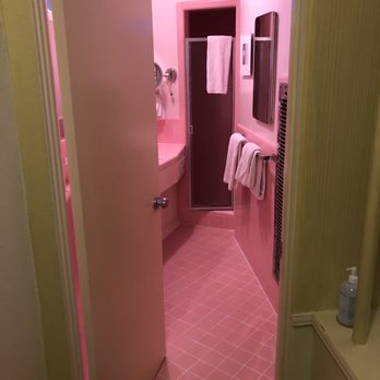 Orbit In - Bathroom entrance - Hotels Near Me - Palm Springs, California Orbit In - Bathroom entrance - Hotels Near Me - Palm Springs, California