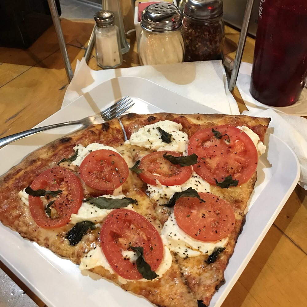 THE BEST 10 Pizza Places near St. Simons, GA 31522 Last Updated