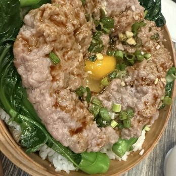 The Soup - S3. Steamed Rice in Lotus Leaf with Beef and Egg - Soup Near Me - San Francisco, California