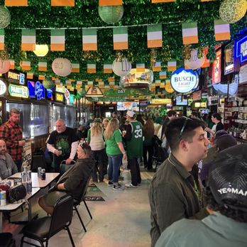 Alderman's Bar - Dive Bars Near Me - Omaha, Nebraska