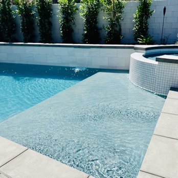Dreamscapes by MGR - Baja shelf and spa overflow - Pool & Hot Tub Service Near Me - Costa Mesa, California