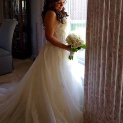 Dawn D did an AMAZING Job! She knew Exactly what I wanted!