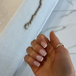 Herbal Nails & Spa - Scottsdale - Acrylic fill in