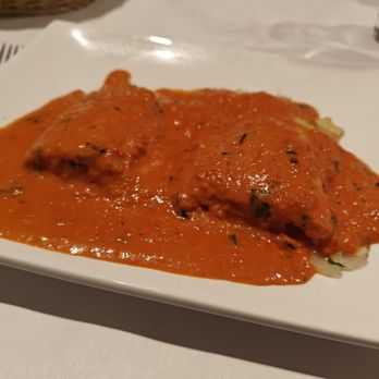 Lucerne Restaurant - Cannelloni - Italian Near Me - Camarillo, California Lucerne Restaurant - Cannelloni - Italian Near Me - Camarillo, California