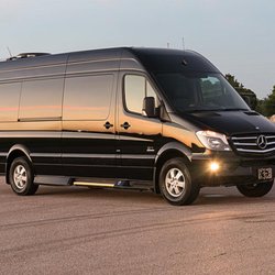 Thoroughbred Limousine - Mercedes Sprinter limousines - style and comfort. Great for hitting your favorite concert.