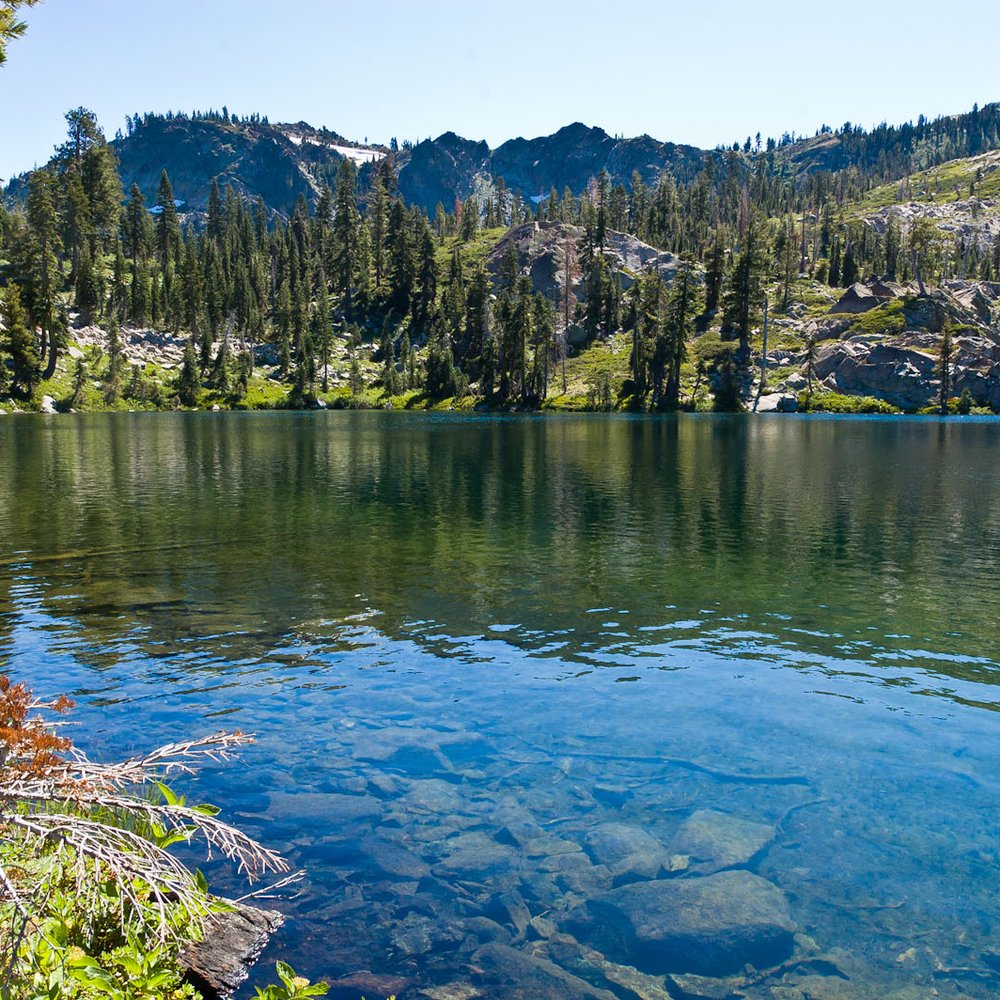 Gold Lake Lodge - Silver Lake on the surrounding hiking trails - Vacation Rentals Near Me - Blairsden-Graeagle, California