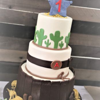 Roobina's Cake - Bakeries Near Me - Glendale, California Roobina's Cake - Bakeries Near Me - Glendale, California