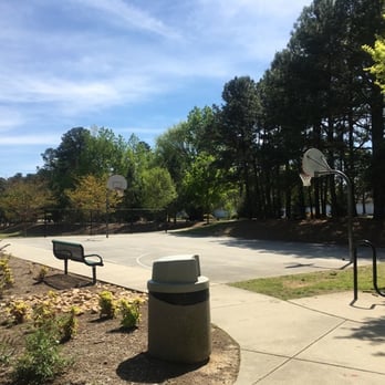 Davis Drive Park - Parks Near Me - Apex, North Carolina