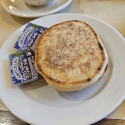 Three Brothers Diner Restaurant - English muffin, regular jelly, no sugar free