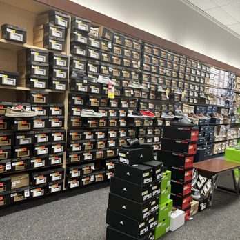 Shoe Dept - More men shoes - Shoe Stores Near Me - Henderson, North Carolina Shoe Dept - More men shoes - Shoe Stores Near Me - Henderson, North Carolina
