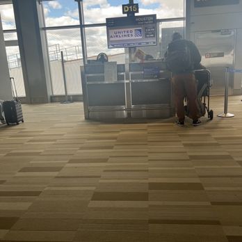 United Airlines - Gate 15 - Airlines Near Me - Morrisville, North Carolina United Airlines - Gate 15 - Airlines Near Me - Morrisville, North Carolina