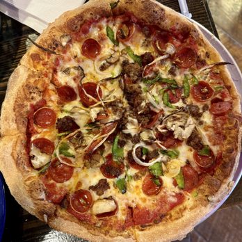 The Silos Restaurant - Hand-tossed pizza - Italian Near Me - Oriental, North Carolina