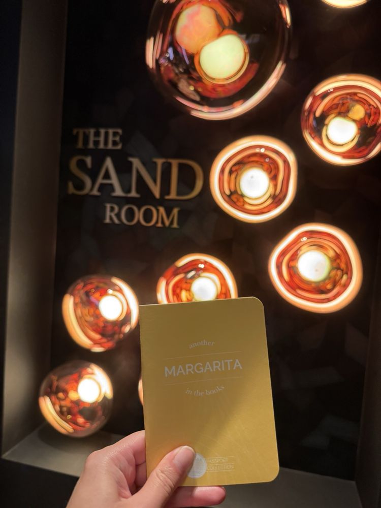 The Sand Room Logo