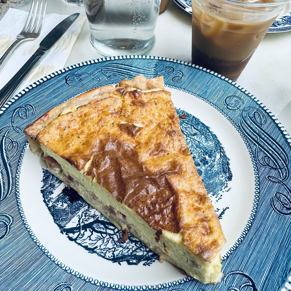 daily quiche (Lorraine)