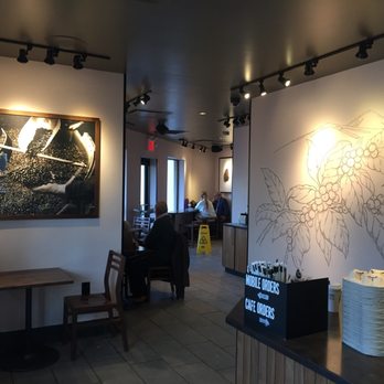 Starbucks - Why does this feel so cozy to me? I don't know, but it does. - Coffee & Tea Near Me - Manhasset, New York
