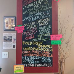 Gramma’s Cafe - New specials and seasonal dishes on chalk board menu