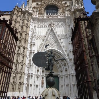 Cathedral de Sevilla - Churches Near Me - Seville, SE Cathedral de Sevilla - Churches Near Me - Seville, SE