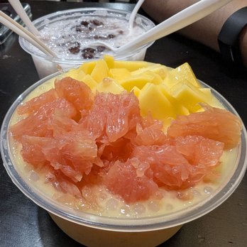 Yu's Cafe - Desserts Near Me - San Francisco, California