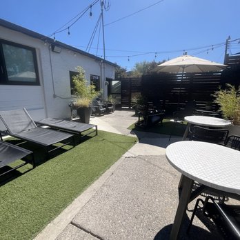 Asha Urban Baths - Asha Urban Baths (Sacramento, CA): Courtyard - Day Spas Near Me - Sacramento, California Asha Urban Baths - Asha Urban Baths (Sacramento, CA): Courtyard - Day Spas Near Me - Sacramento, California