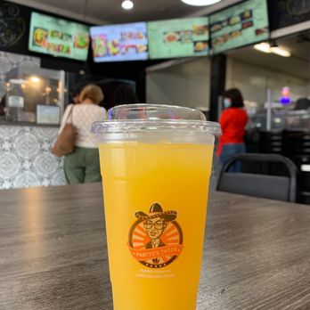 Pablito's Tacos - Mango lemonade - Peruvian Near Me - Burbank, California