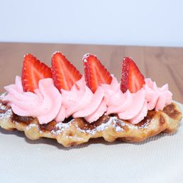 Strawberry Croffle