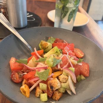 Cancino - Tomato Salad - Pizza Near Me - Ciudad de México, DIF Cancino - Tomato Salad - Pizza Near Me - Ciudad de México, DIF