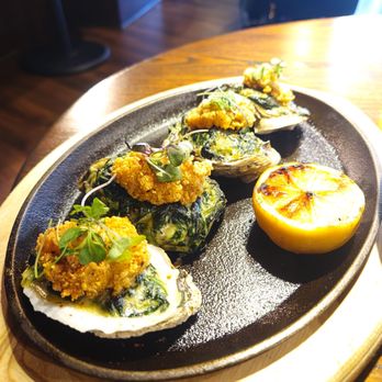 Flossmoor Social - Fried Oysters over Creamed Spinach - Desserts Near Me - Flossmoor, Illinois