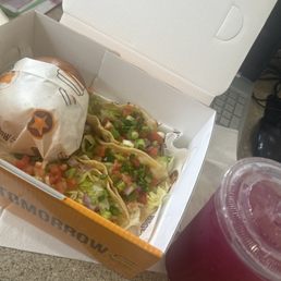 Slim Box and Blueberry Lemonade Slim Box and Blueberry Lemonade