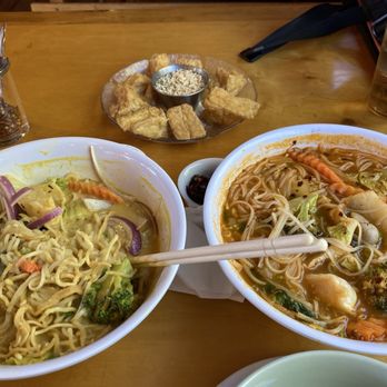 Ja Roen Thai & Sushi - The beat golden tofu ever in the back, tom yum, khao soi - Sushi Bars Near Me - Monticello, Utah Ja Roen Thai & Sushi - The beat golden tofu ever in the back, tom yum, khao soi - Sushi Bars Near Me - Monticello, Utah