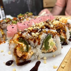 Dynamite Roll - Side view