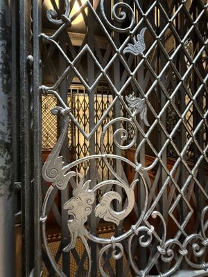 Bradbury Building by null
