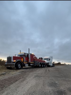 Wiggins Junction Truck Stop & Towing