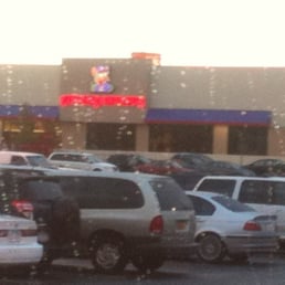 Chuck E Cheese Chuck E Cheese
