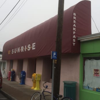 Sunrise Restaurant - Breakfast & Brunch Near Me - Tybee Island, Georgia