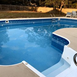 Summer’s Pool Cleaning Services - The pool dragging again the weekend after the new technician on Friday.