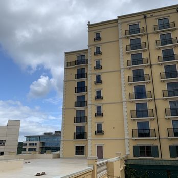 Hotel Viata Austin - Outside view of the false Juliet balconies (left most windows) - Hotels Near Me - Austin, Texas Hotel Viata Austin - Outside view of the false Juliet balconies (left most windows) - Hotels Near Me - Austin, Texas