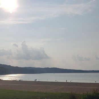 Patoka Lake - Park beach - Lakes Near Me - Birdseye, Indiana Patoka Lake - Park beach - Lakes Near Me - Birdseye, Indiana
