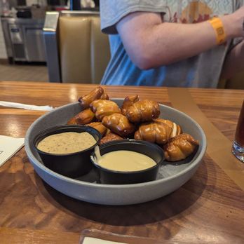 The Chocolatier - Soft Pretzel Dippers - New American Near Me - Hershey, Pennsylvania The Chocolatier - Soft Pretzel Dippers - New American Near Me - Hershey, Pennsylvania